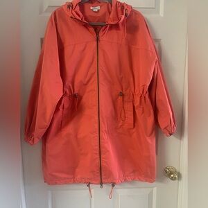 Sundance Catalog Garden Mist Raincoat, Jacket Women Zip Front. EUC! Size Medium